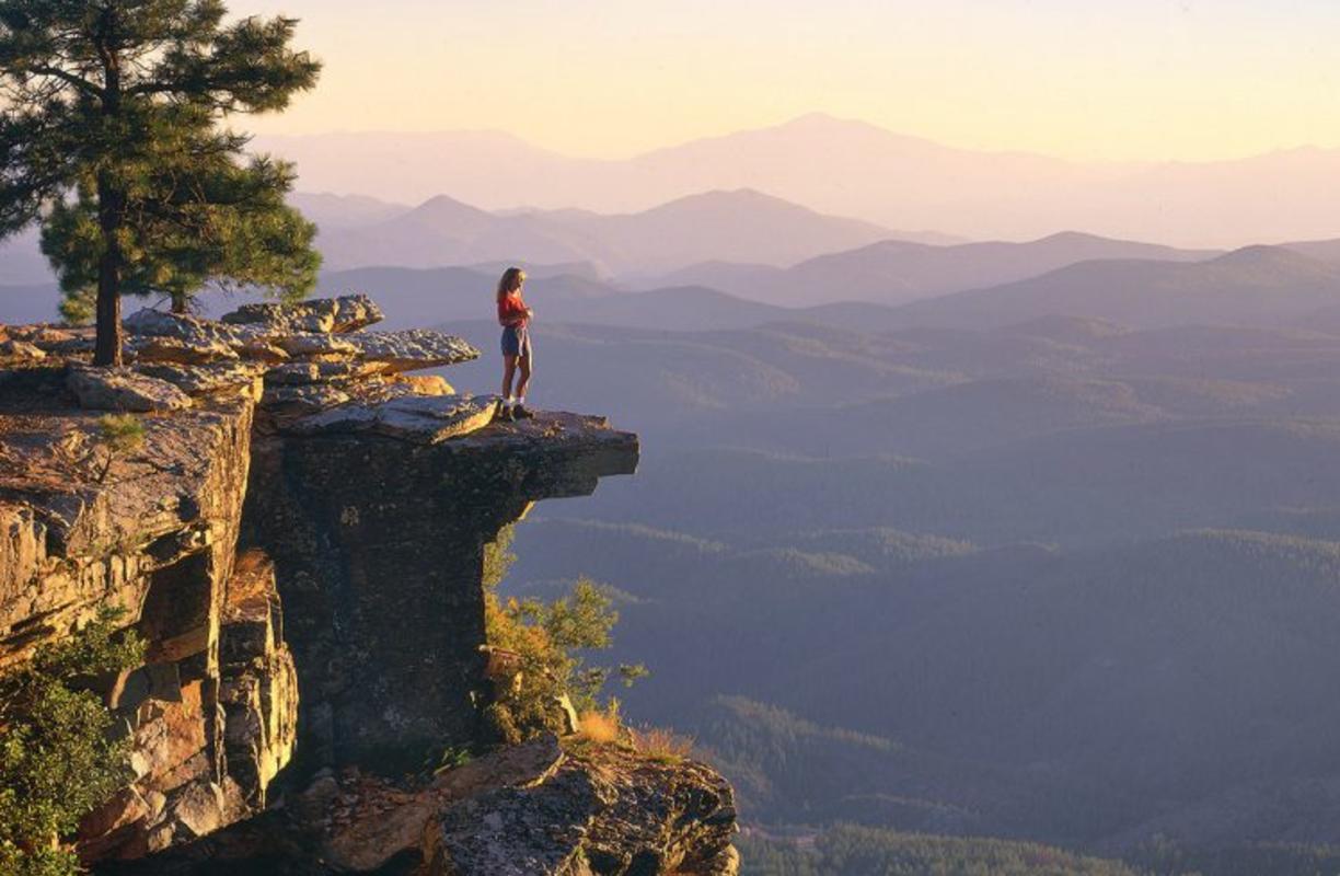 Aspen-lined roads near Payson on the Mogollon Rim in fall.
